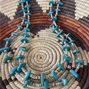 Vintage Native American Turquoise Beaded Necklace